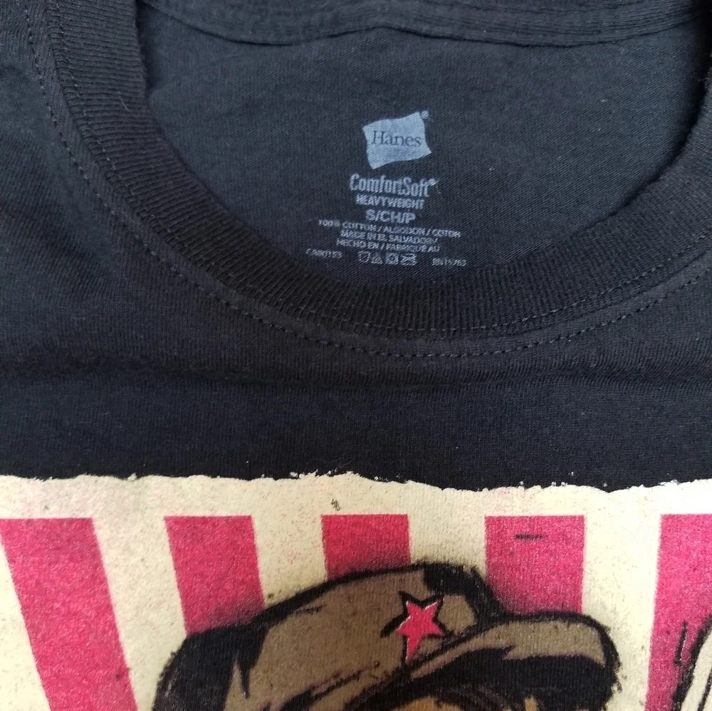 Guns N Roses 2011 Band Tour Tee - Picture 2 of 3